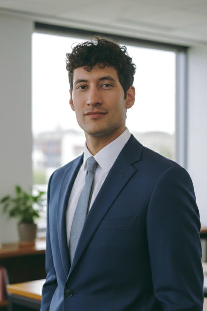 Juan Idrovo - Lawyer and Secure Digital Solutions Expert